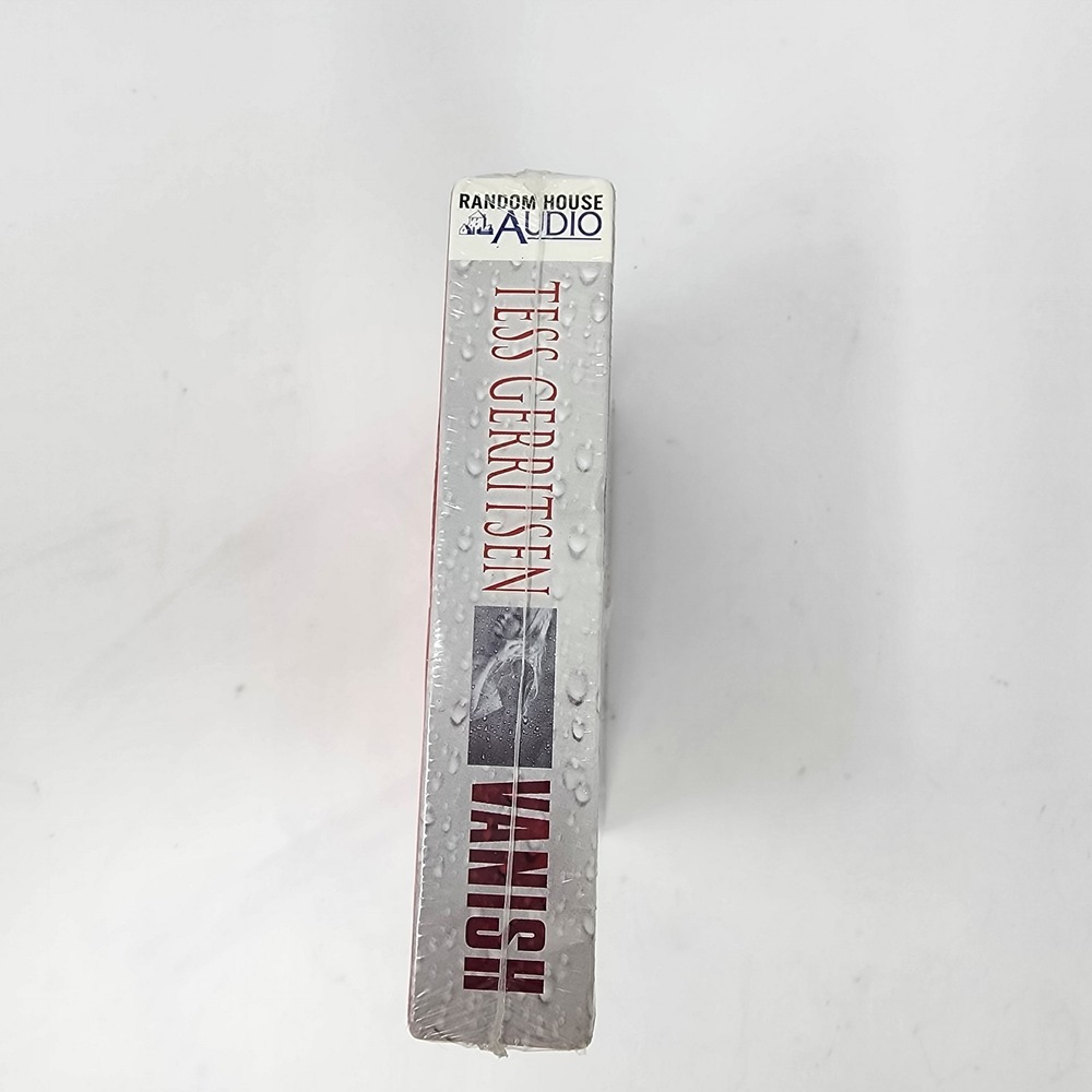 Vanish by Tess Gerritsen AUDIO BOOK CD‎ human trafficking horror tragedy hostage - Picture 3 of 5